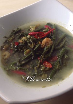 Foto resep Tumis pakis krenyes