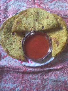 મસાલા વાળી રોટલી (Masala Rotli Recipe In Gujarati) રેસીપી મુખ્ય ફોટો