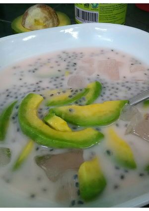 Foto resep Es Alpukat selasih
