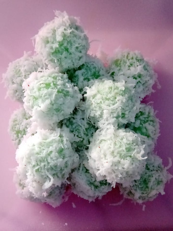 Cara Gampang Menyiapkan Onde-onde(klepon) Ekonomis Untuk Dijual