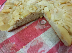 Una foto de Torta de manzanas sin azúcar 🍎🍎🍎🍎🍎