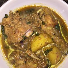 A picture of Chicken pepper soup.