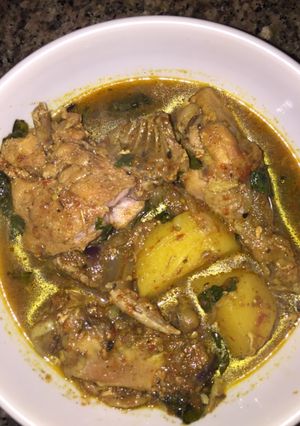 A picture of Chicken pepper soup.