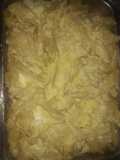 Fideos gratinados con algunos ingredientes salió esto