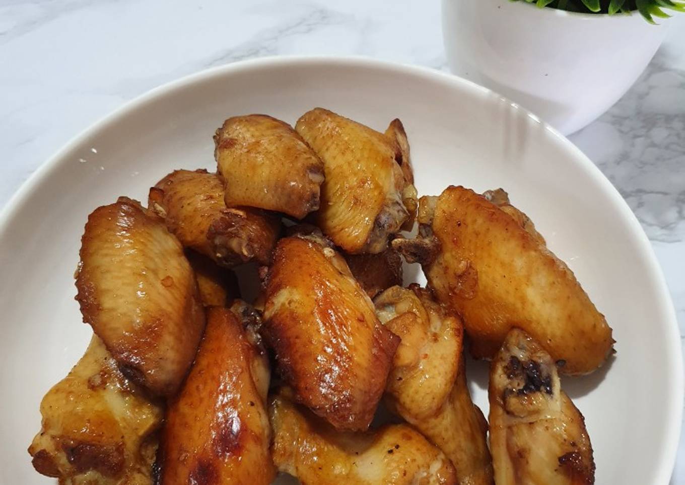 Pizza Hut to get chicken wings ❤