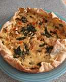 Quiche pollo, espinaca y choclo en masa Pascualina