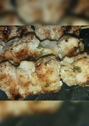 A picture of Chicken Malai Boti.