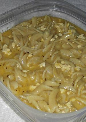 A picture of Rotini and Cheese (Lactose intollerant friendly).