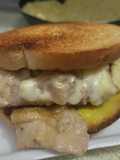 Sándwich🥯de pollo🍗hawaiano🍍🧀🥐