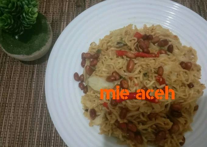 220. Mie Aceh