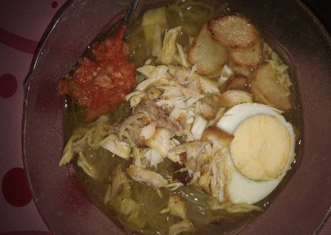 Soto ayam ala ala