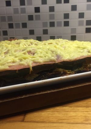 Una foto de Tortilla de verduras al horno con jamón y muzzarella!!!