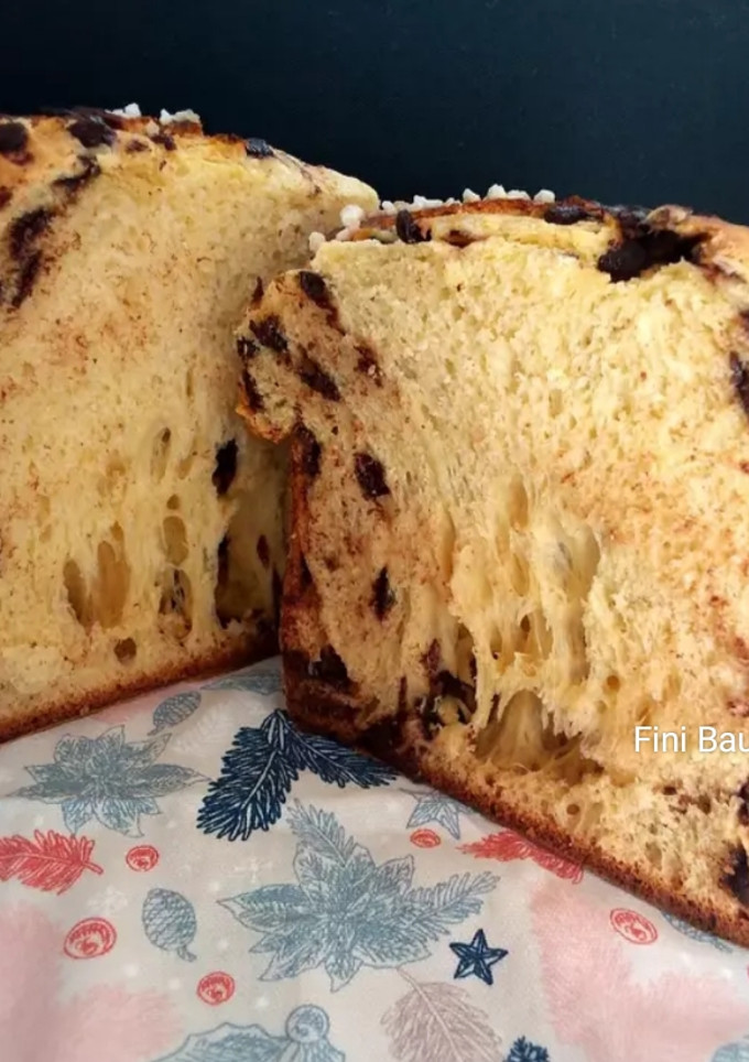 Una foto de Panettone con chip de chocolate