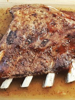 Una foto de Tajine de costillas de cerdo a la cocacola y especias Otomanas