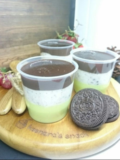 Foto resep 16. Puding Alpukat Oreo Coklat