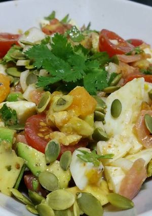 A picture of Quick and delish main-course salad.