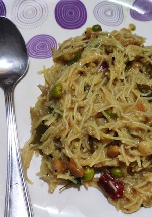 A picture of நிலக்கடலை, கறி சுண்டல், நெல்லிக்காய் கிச்சடி.