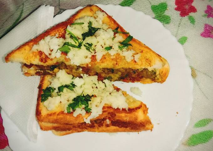 How to Make Homemade Chilli Cheese toast