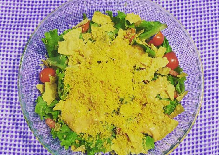 Recipe of Perfect Salad Ala Nachos