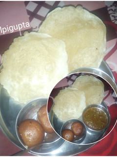 पंजाबी छोले भटूरे (punjabi chole bhature recipe in Hindi) रेसिपी मुख्य फोटो