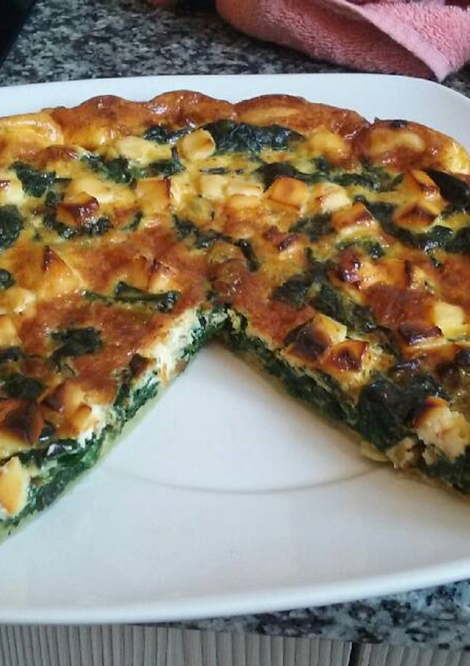 Una foto de Quiche de espinacas y ajitos tiernos