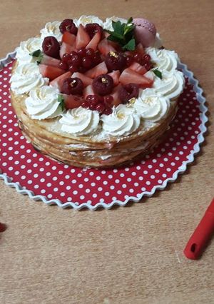 Une photo de Gâteau de crêpes aux fraises