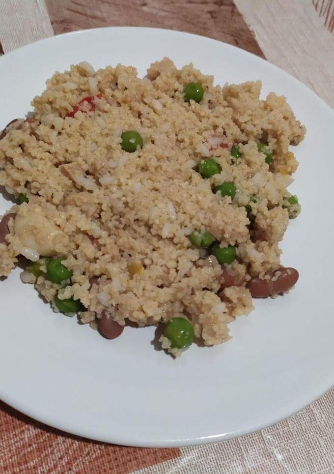 Una foto de Cous cous con legumbres (receta de aprovechamiento)