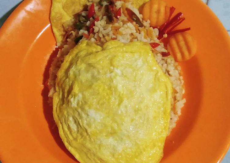 Omurice Citarasa Kearifan Lokal