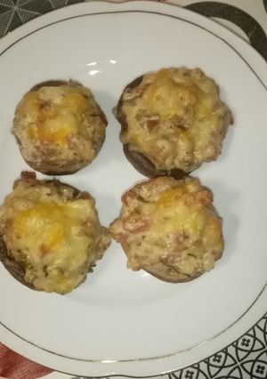 Una foto de Champiñones rellenos