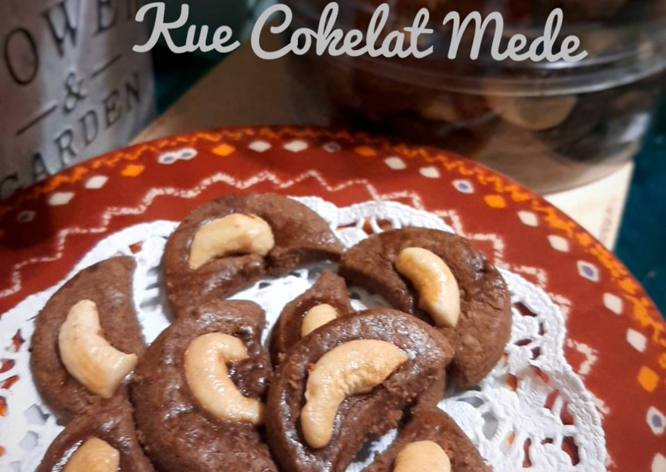 Kue Cokelat Mede