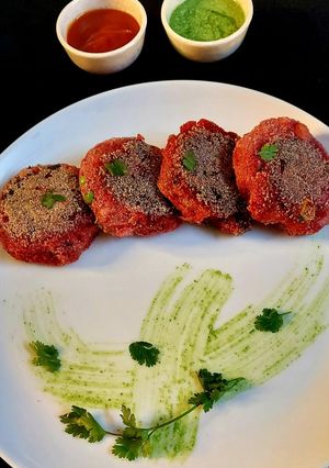 A picture of Beetroot Cutlet.