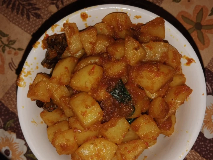 Langkah Gampang Membikin Resep Sambal Goreng Kentang yang Lezat Anti Ribet, Mantap Sekali