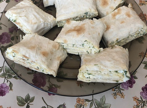 Фото Лаваш с плавленым сыром и яйцом.