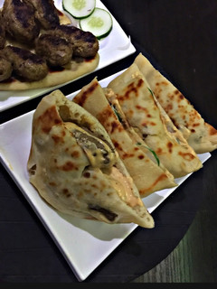 A picture of Beef kebab Pita pockets.