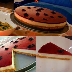 Blueberry cheesecake A picture of Blueberry cheesecake.