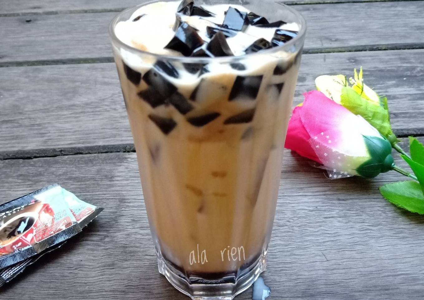 Es Kopi Susu Cincau Gula Merah