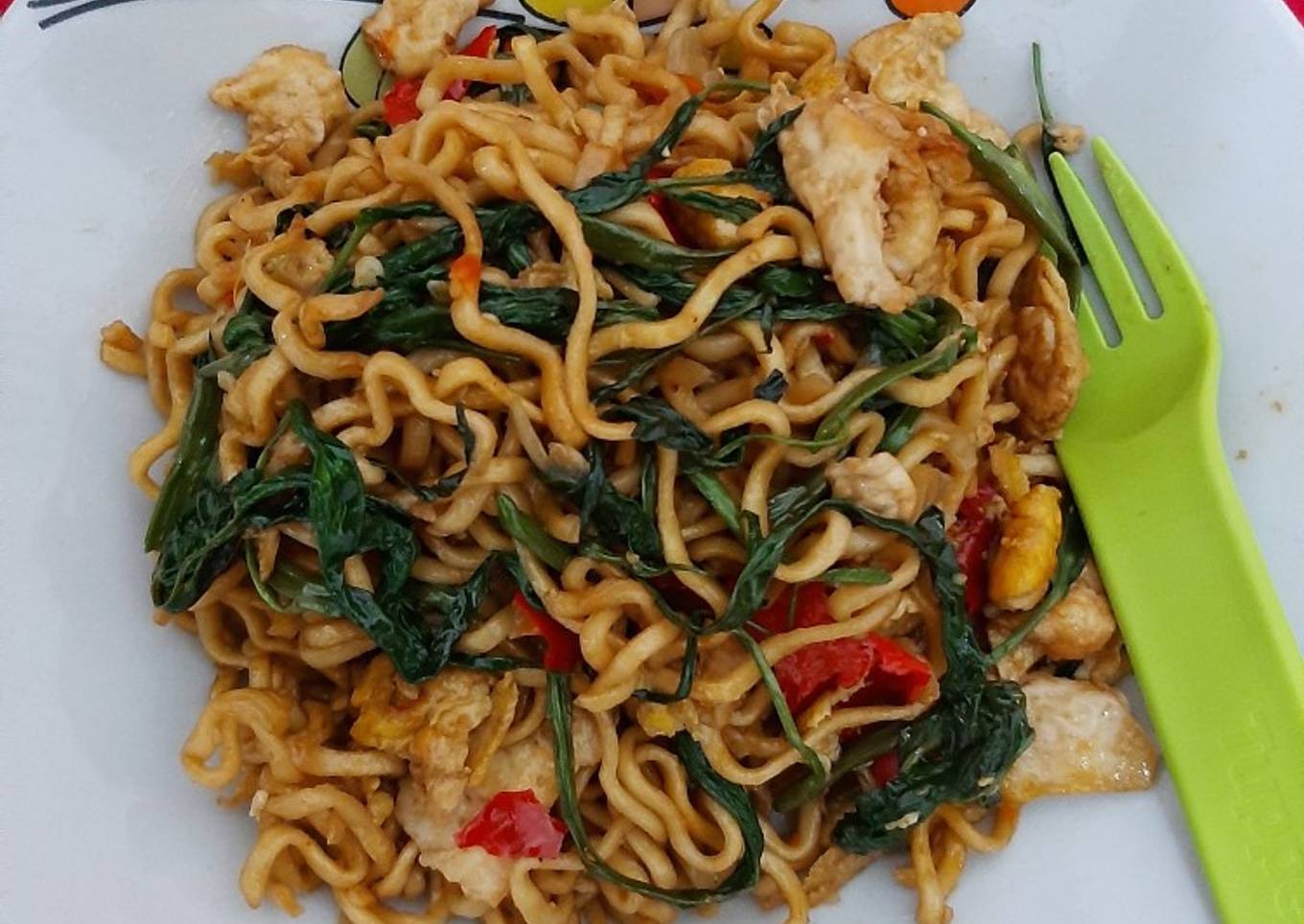 Mie goreng Kangkung