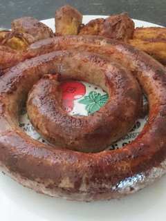 Una foto de Chorizo casero al vino tinto