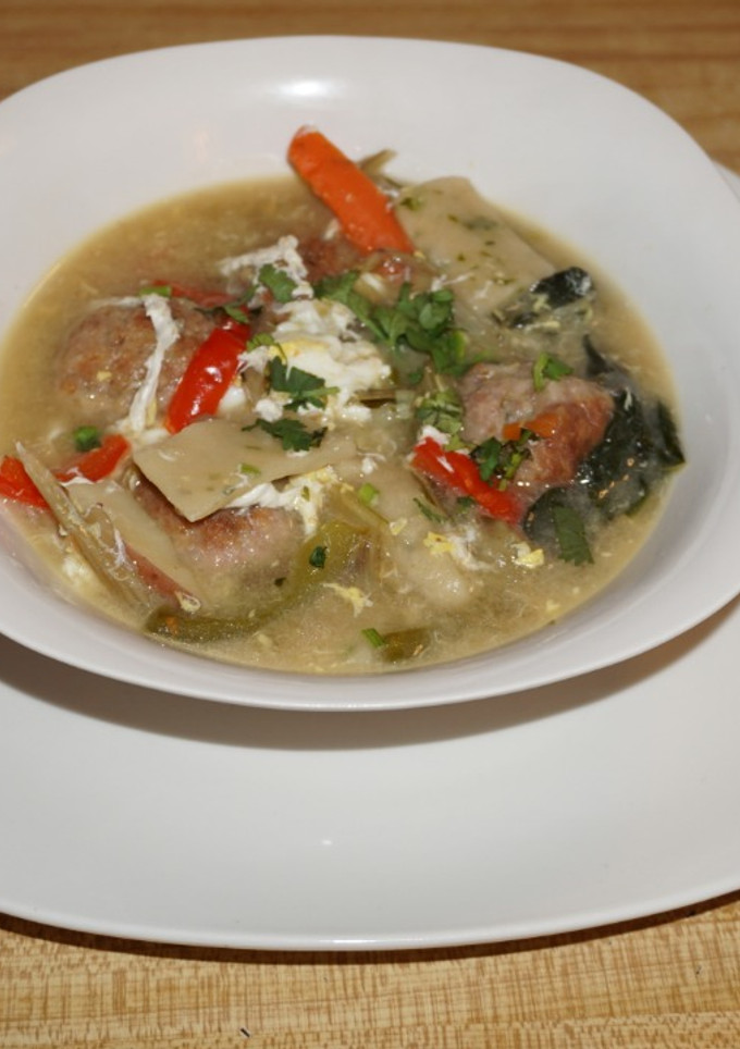 Una foto de ALBÓNDIGAS Y PANTRUCAS. JON STYLE