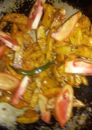 A picture of Arbi aaloo fry.