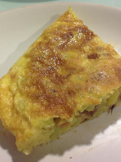 Una foto de Tortilla de calabacín y patata