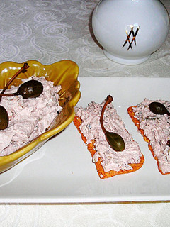 Una foto de Paté de nueces con queso crema