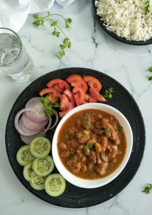 A picture of Rajma Chaawal.
