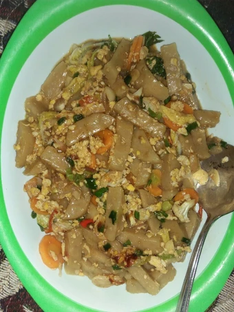 Cara Mudah Membikin Resep Tumis pentol sayur sop yang Enak Banget Anti Ribet, Menggugah Selera