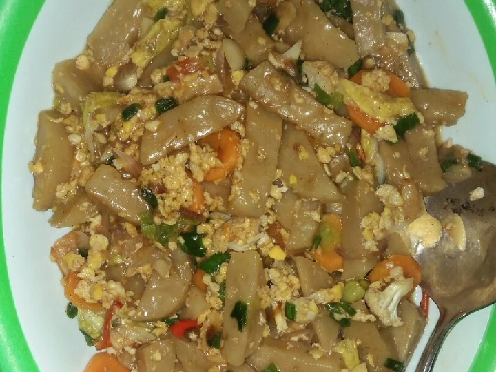 Cara Mudah Membikin Resep Tumis pentol sayur sop yang Enak Banget Anti Ribet, Menggugah Selera