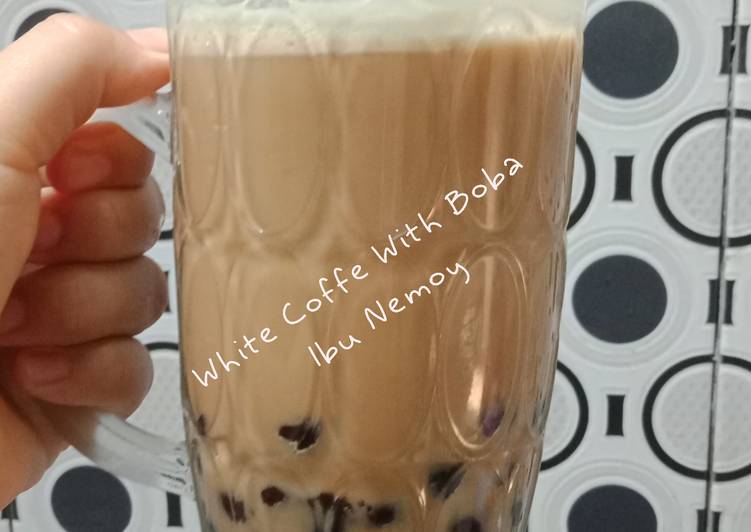 White Coffe with boba