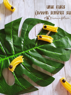 Foto resep Unik kukis (bahan semprit susu)