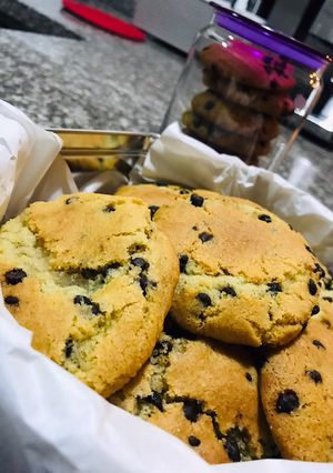 A picture of Chocolate chip Cookies.