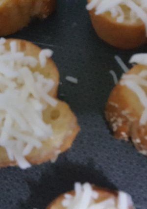 صورة لوصفة خبز بالثوم 🍞🍽