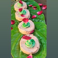 A picture of A Rosy Betel day !.